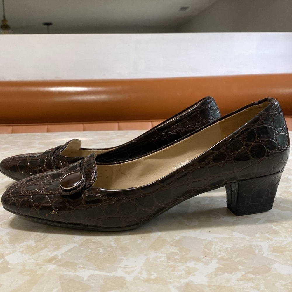 Naturalizer Fulton Pump Patent Leather Dark Brown 8.5 - Picture 2 of 6